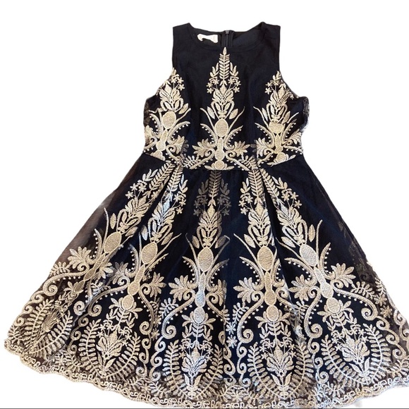 Altar’d state M black gold embroidered FNF dress - Picture 5 of 16